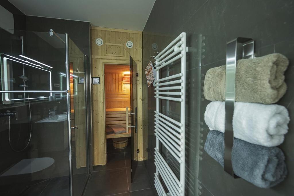 Ferienwohnung Tor Zum Meer - Neubau Mit Sauna, Fahrstuhl Und Tiefgarage คูล็องสบอร์น ภายนอก รูปภาพ